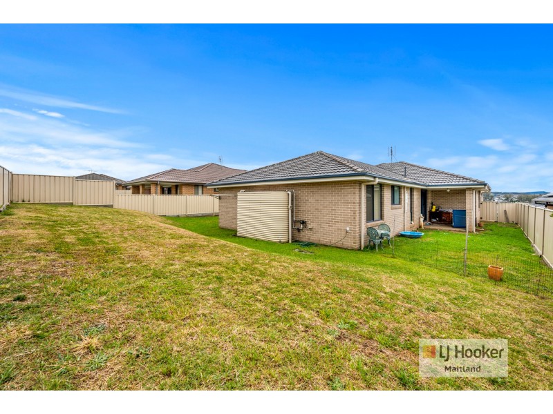 32 Mileham Circuit, Rutherford NSW 2320