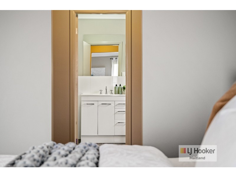 10 Macrae Street, East Maitland NSW 2323