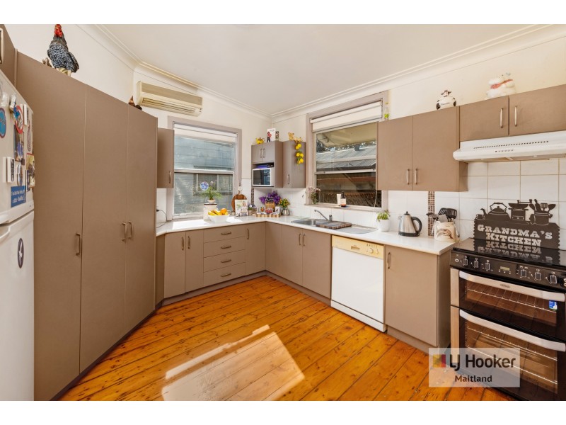 11 Cross Street, South Maitland NSW 2320