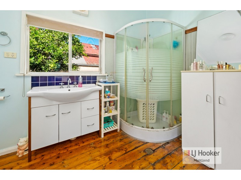 11 Cross Street, South Maitland NSW 2320