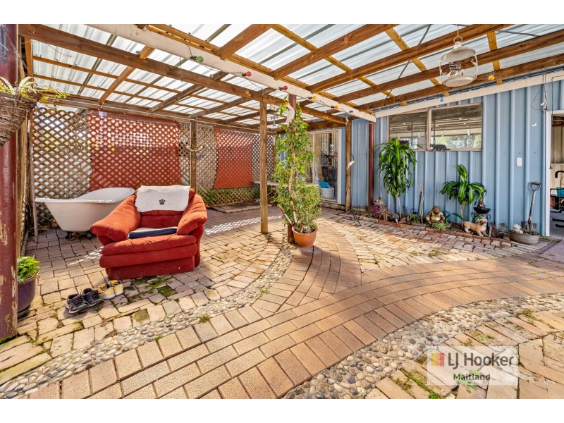 11 Cross Street, South Maitland NSW 2320