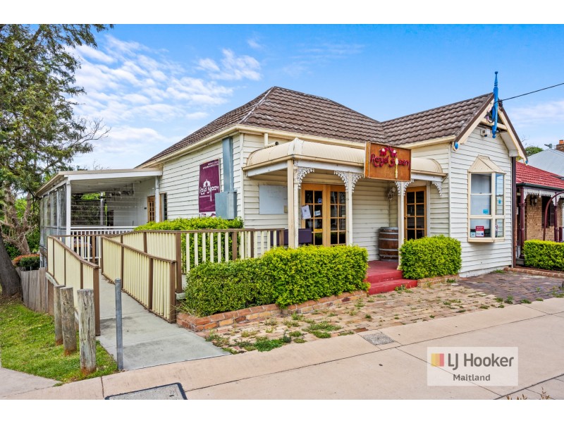 17 Belmore Road, Lorn NSW 2320