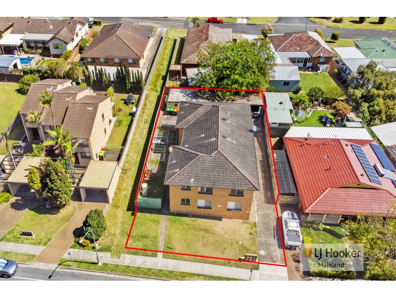 4/70 Weblands Street, Rutherford NSW 2320