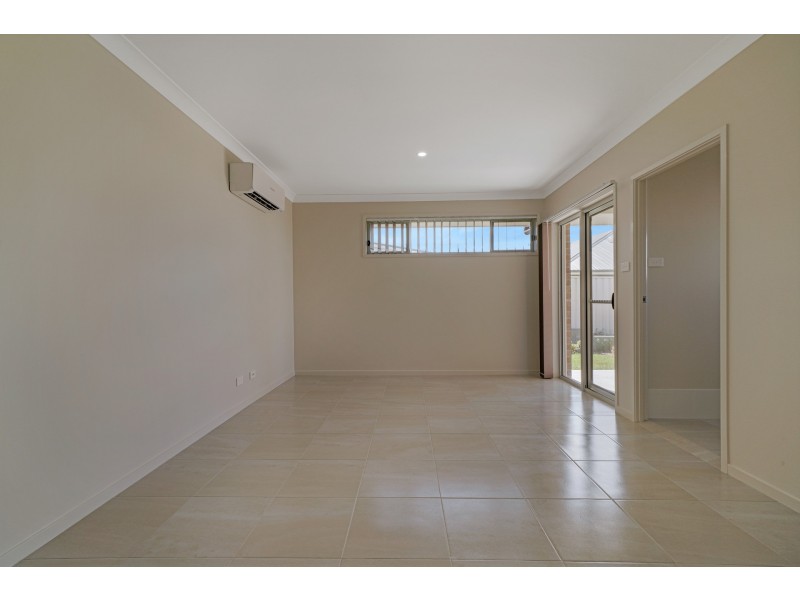 1/45 Mcglinchey Crescent, Thornton NSW 2322