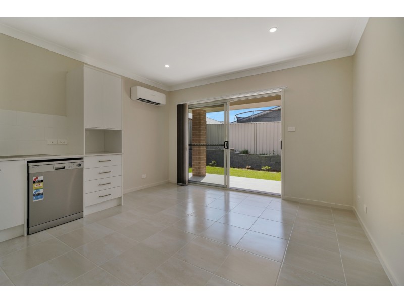 2/45 Mcglinchey Crescent, Thornton NSW 2322