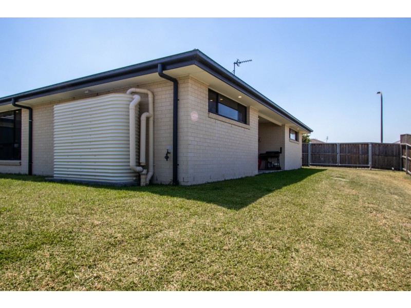 110 McKeachie Drive, Aberglasslyn NSW 2320