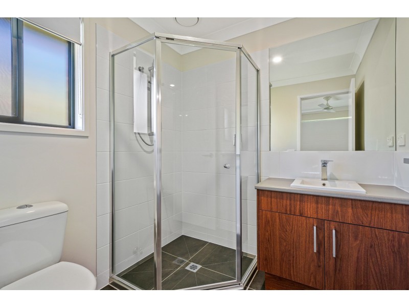 1/2 Kent Street, Greta NSW 2334