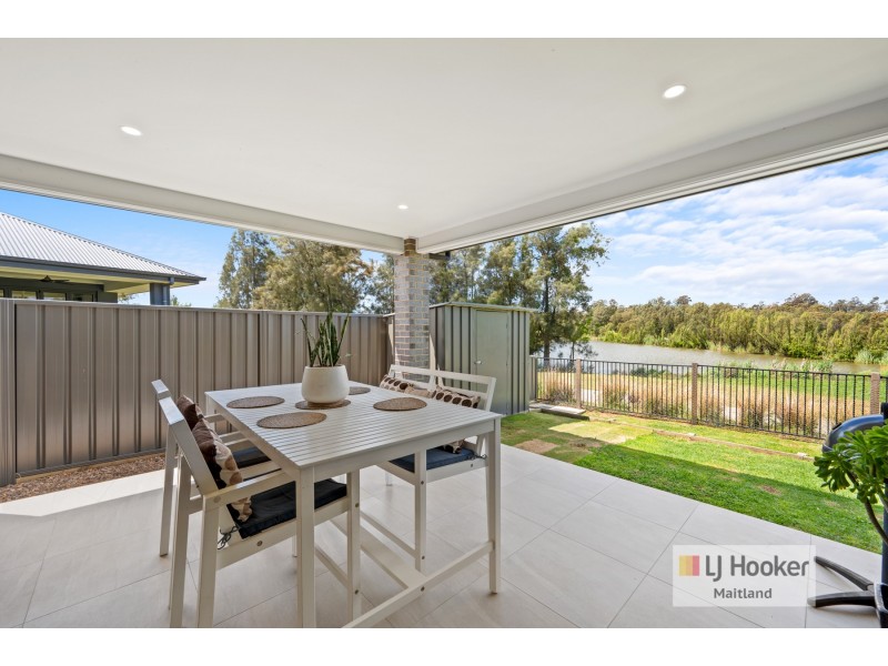 86 Grand Parade, Rutherford NSW 2320