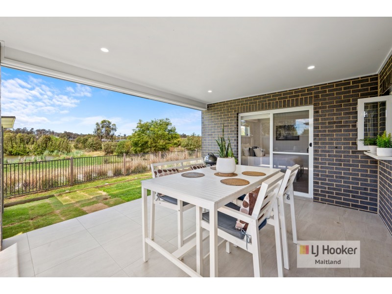 86 Grand Parade, Rutherford NSW 2320