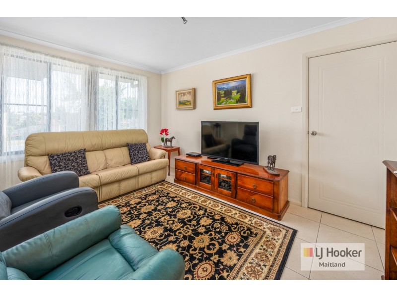 1/2 Peppercorn Close, Aberglasslyn NSW 2320