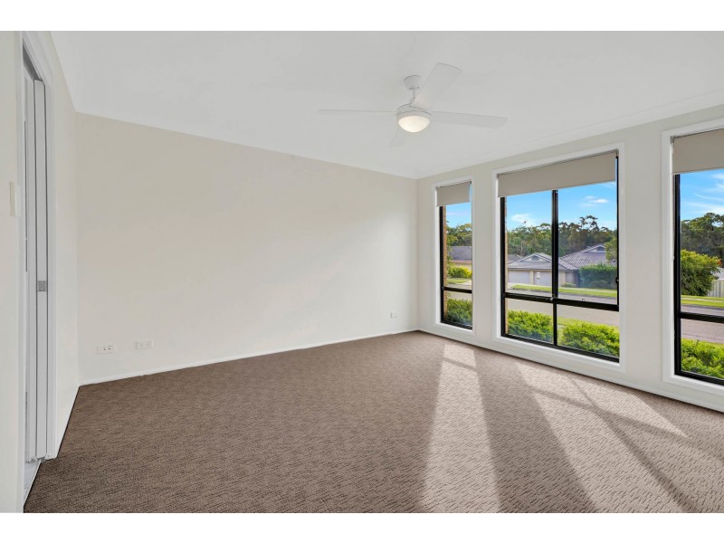 82 Worcester Drive, East Maitland NSW 2323