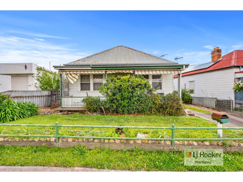 114 New England Highway, Rutherford NSW 2320