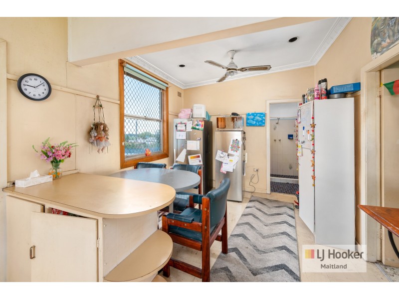 114 New England Highway, Rutherford NSW 2320