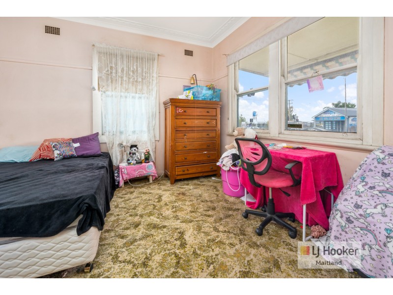 114 New England Highway, Rutherford NSW 2320