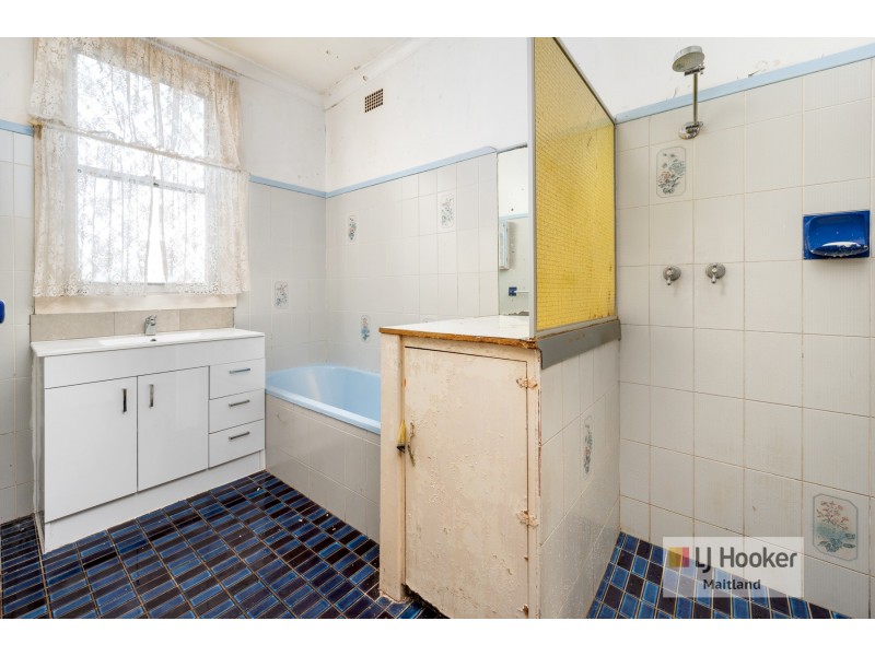 114 New England Highway, Rutherford NSW 2320