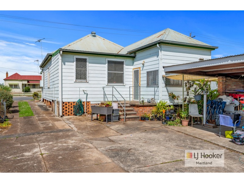 114 New England Highway, Rutherford NSW 2320