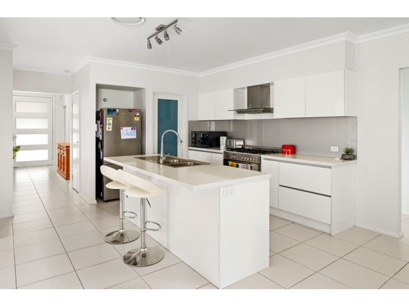 24 Scenic Drive, Gillieston Heights NSW 2321