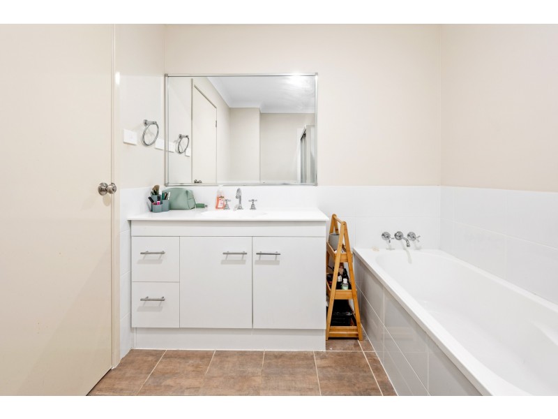 1&2/20 Garven Street, Cliftleigh NSW 2321