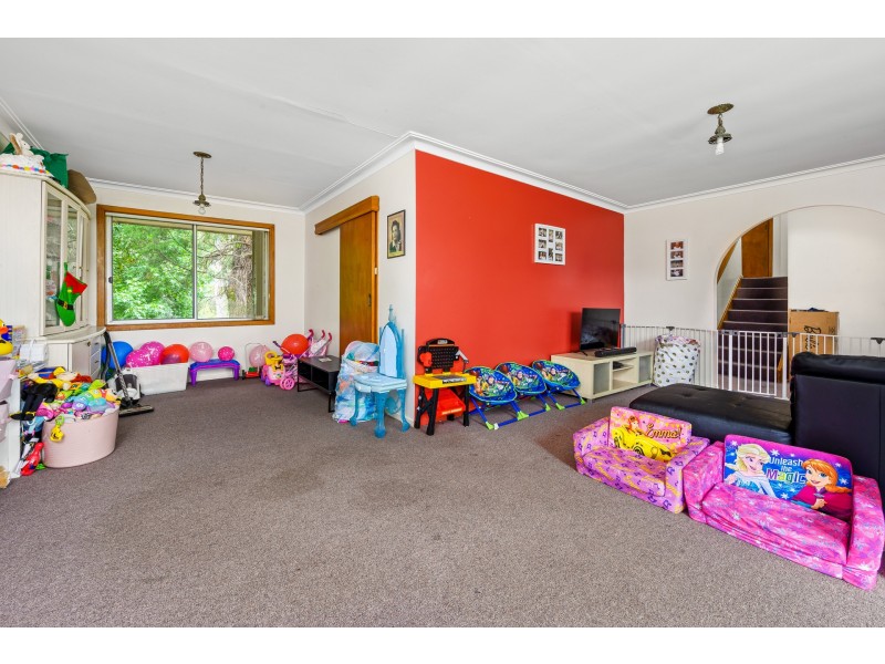 11 Stafford Close, Metford NSW 2323