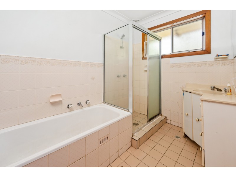 11 Stafford Close, Metford NSW 2323