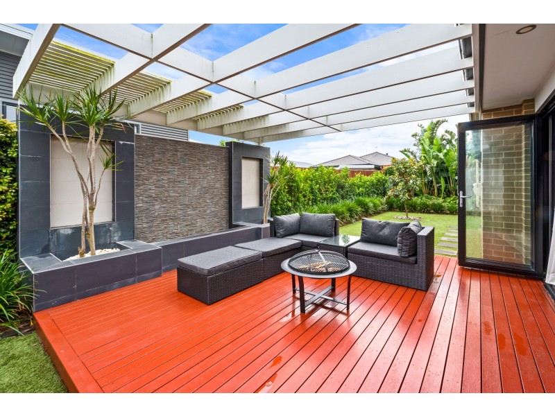 19 Grand Parade, Rutherford NSW 2320