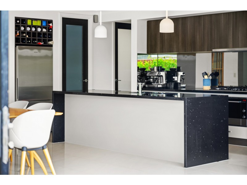 19 Grand Parade, Rutherford NSW 2320