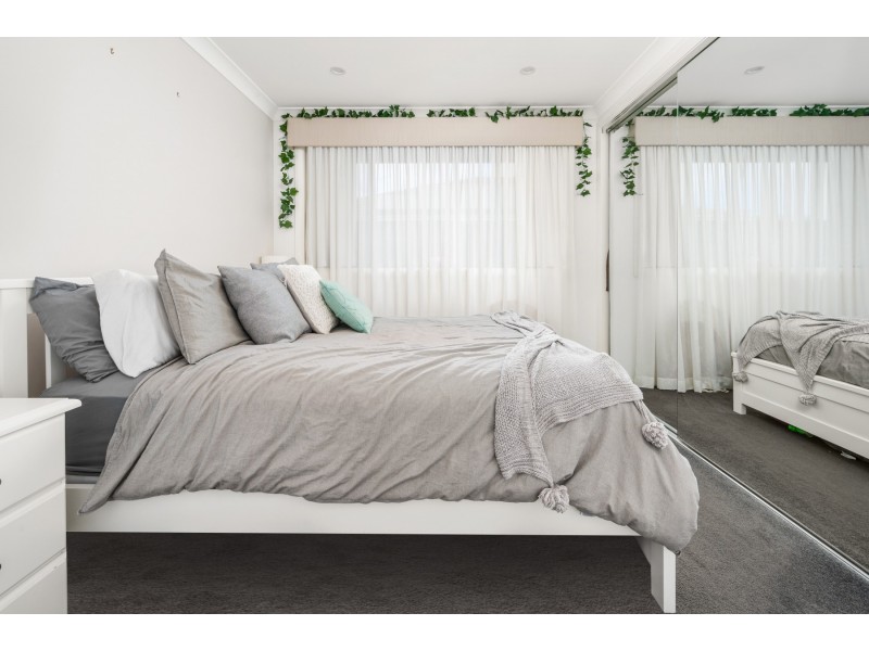 19 Grand Parade, Rutherford NSW 2320