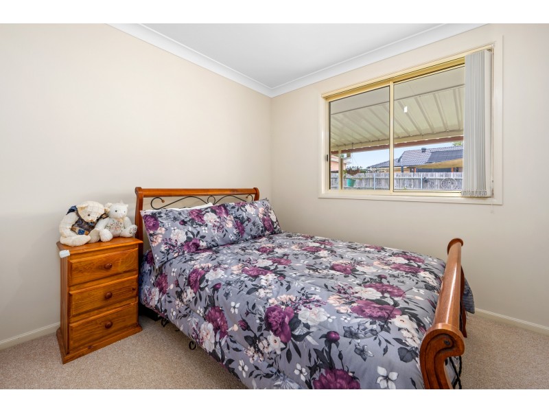 242 Denton Park Drive, Aberglasslyn NSW 2320