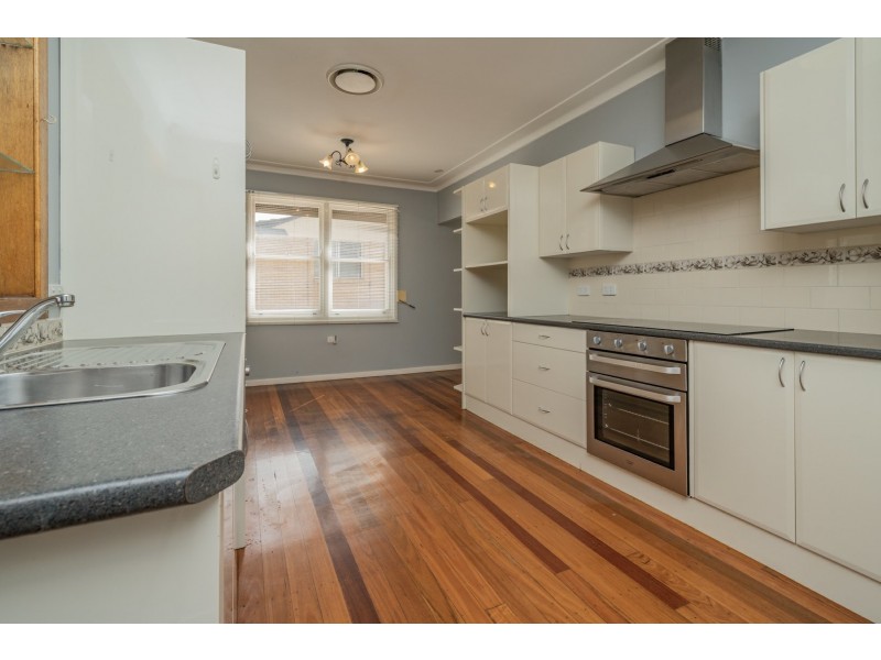 43 Alexandra Avenue, Rutherford NSW 2320