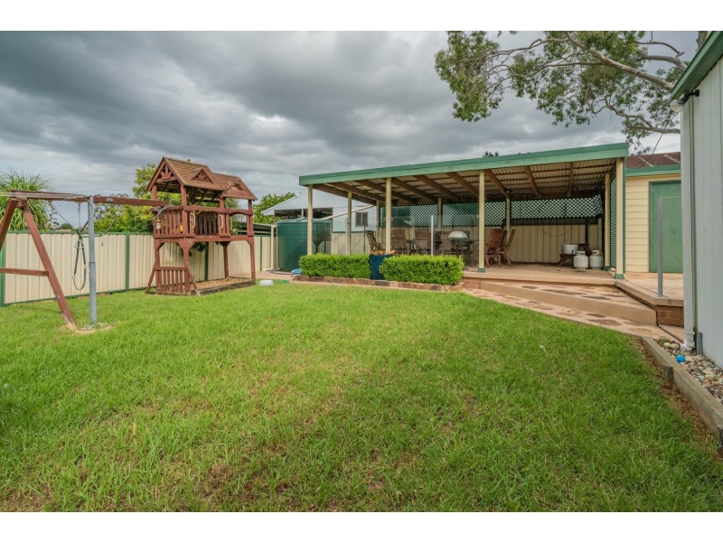 43 Alexandra Avenue, Rutherford NSW 2320