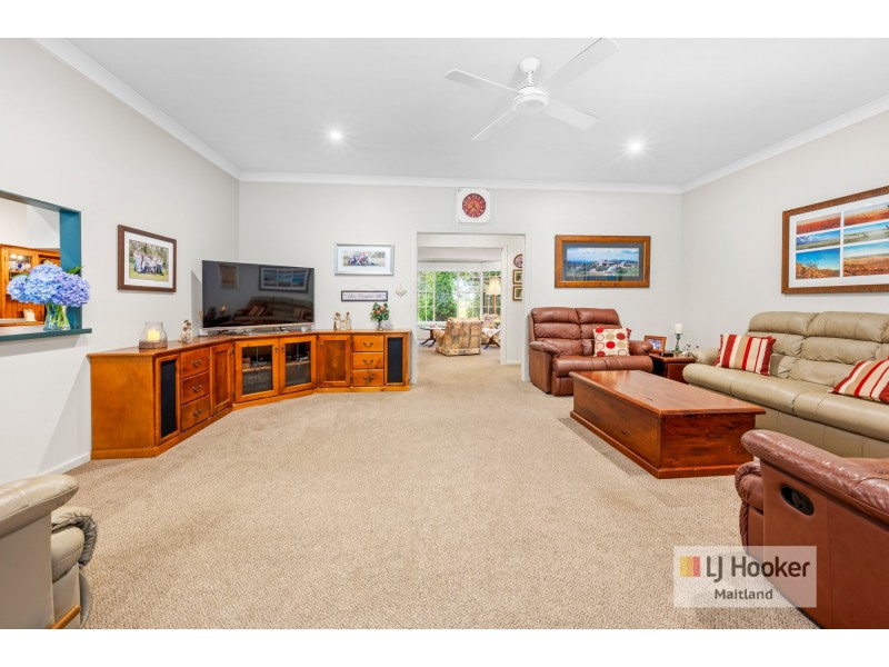 27 Lang Drive, Bolwarra Heights NSW 2320