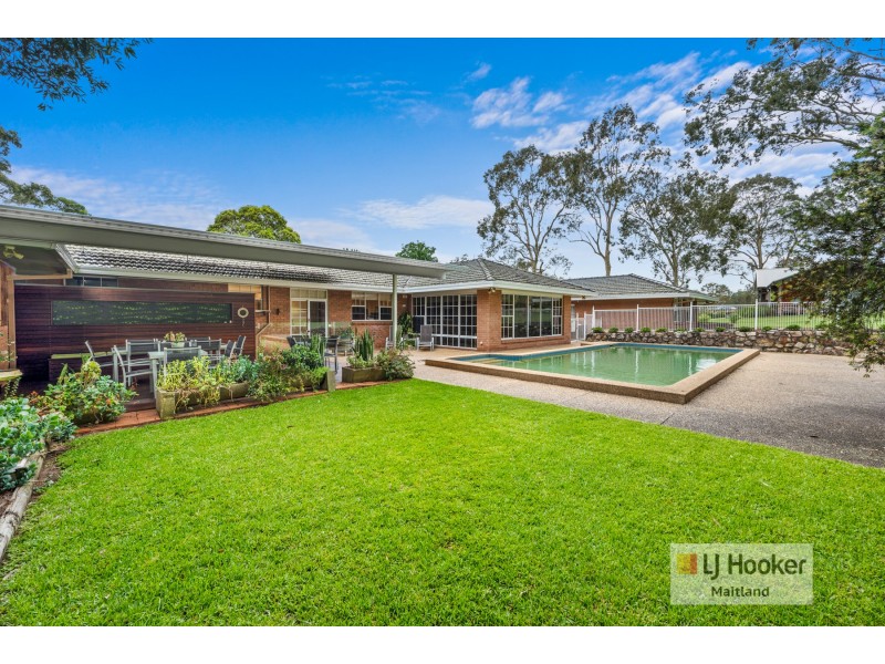 27 Lang Drive, Bolwarra Heights NSW 2320