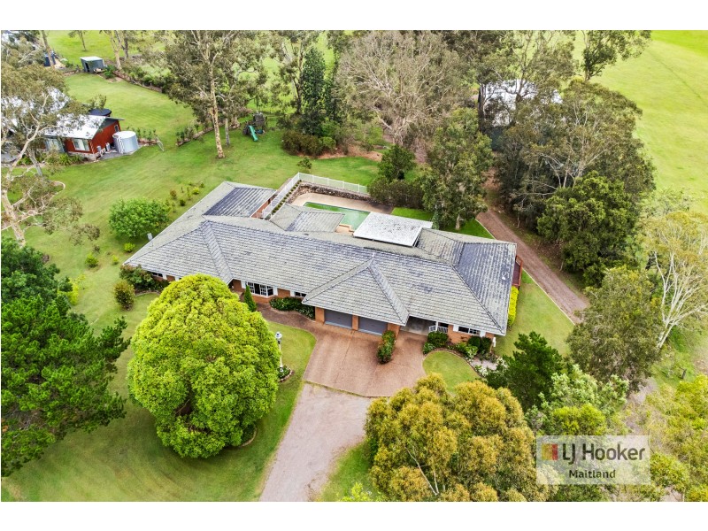27 Lang Drive, Bolwarra Heights NSW 2320