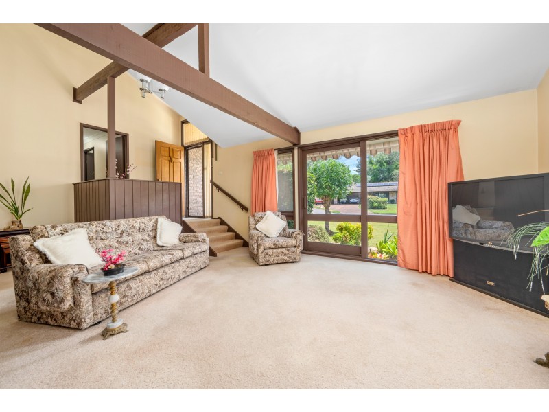 8 Thurlow Close, Bolwarra NSW 2320