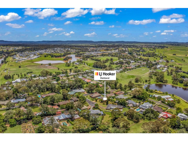 8 Thurlow Close, Bolwarra NSW 2320