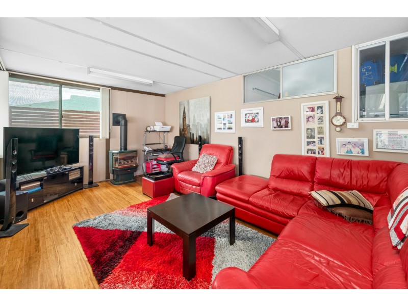 3 Logan Road, Rutherford NSW 2320