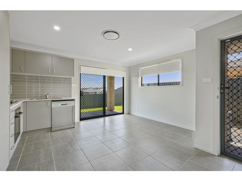 21A Beryl Drive, Rutherford NSW 2320