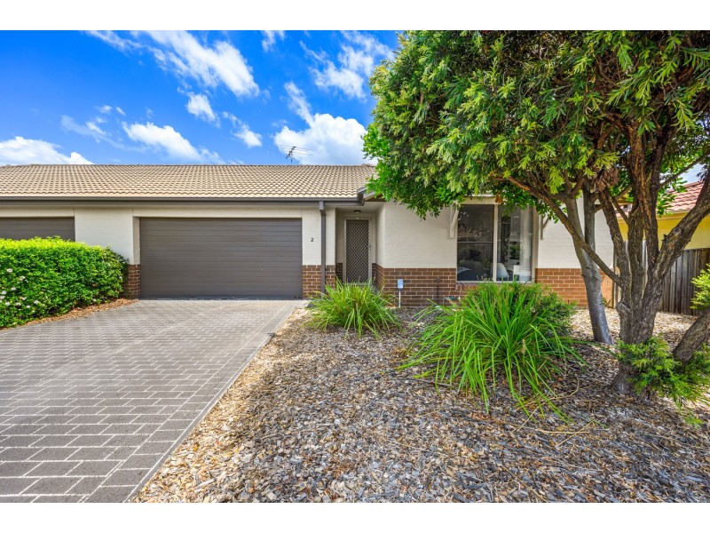 2/12 Denton Park Drive, Rutherford NSW 2320