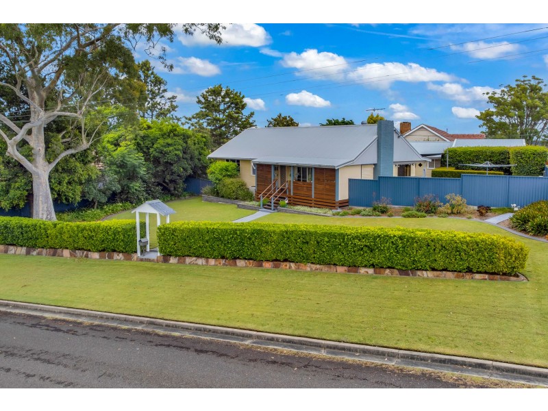 18 Thompson Street, Rutherford NSW 2320