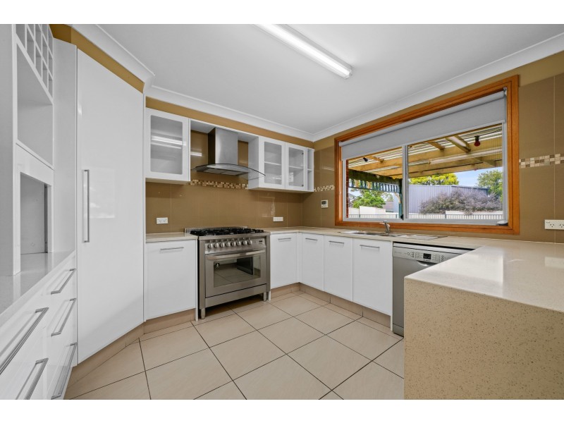 7 Bronwyn Close, Thornton NSW 2322