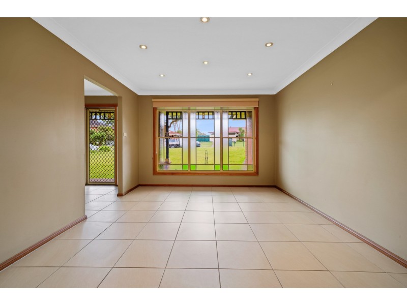 7 Bronwyn Close, Thornton NSW 2322