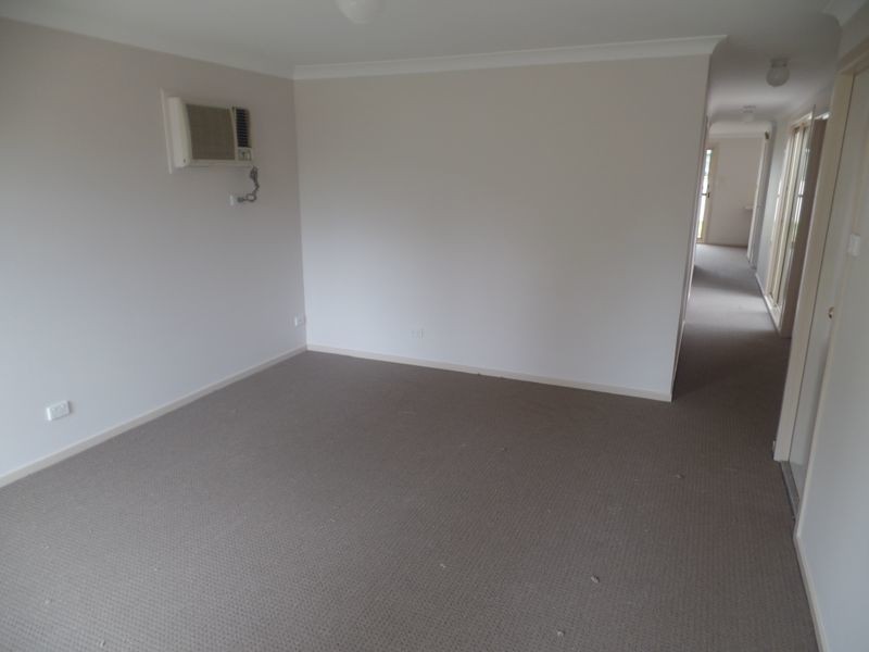 2/19 Schanck Drive, Metford NSW 2323