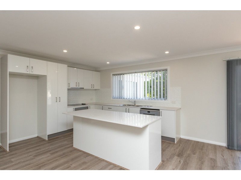 2 Morpeth Street, Largs NSW 2320