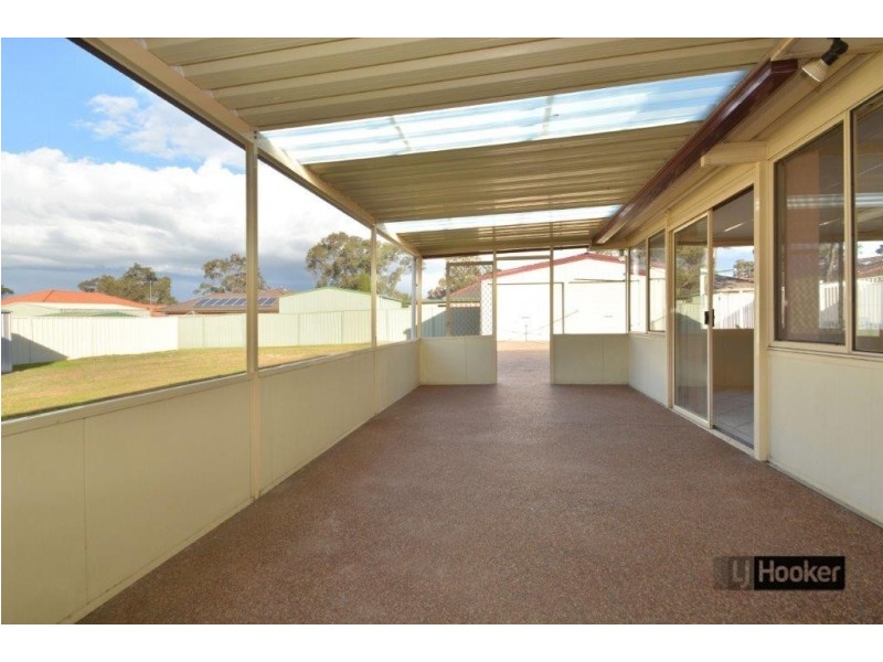 3 Lycett Close, Metford NSW 2323