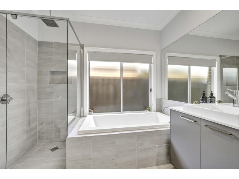 43A Redgum Circuit, Aberglasslyn NSW 2320