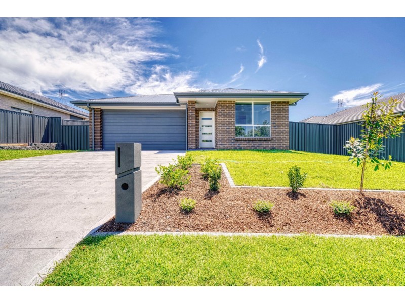 180 Denton Park Drive, Aberglasslyn NSW 2320