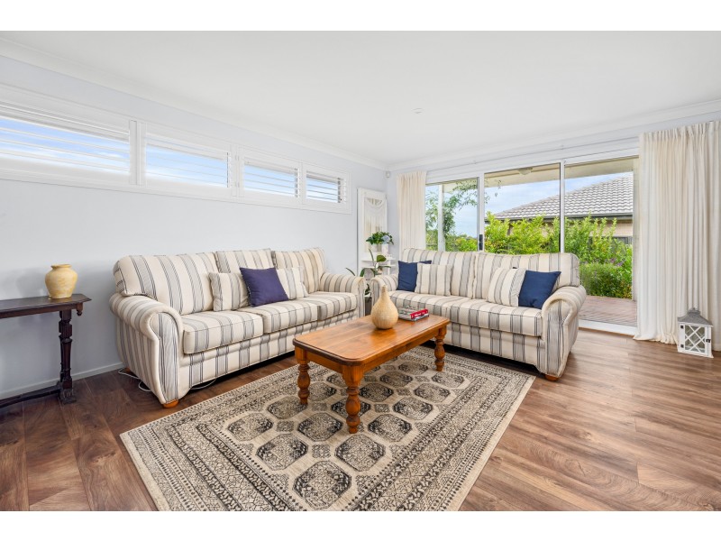 11 Pandanus Circuit, Bolwarra NSW 2320