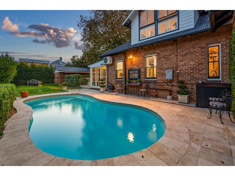 5 Allan Street, Lorn NSW 2320