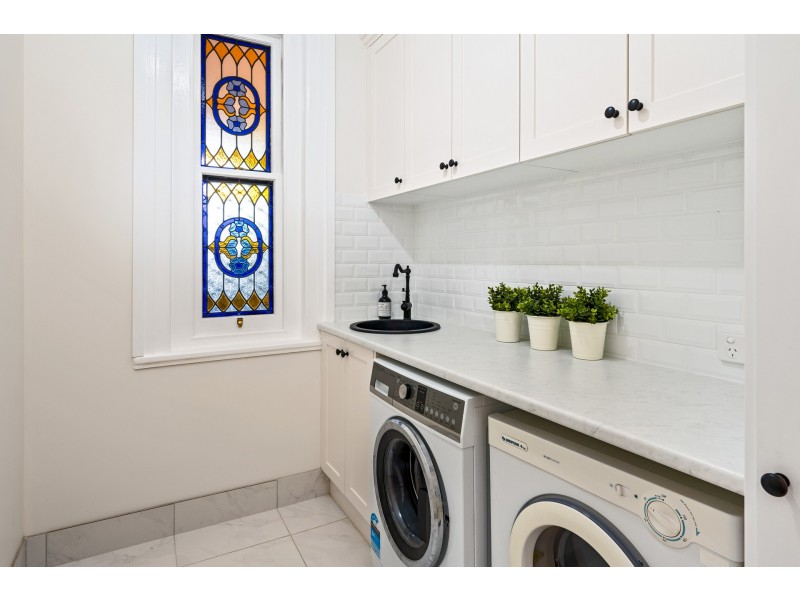 5 Allan Street, Lorn NSW 2320