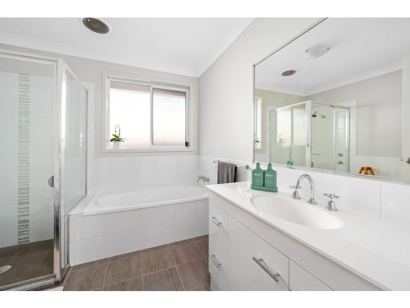 1 Slate Street, Gillieston Heights NSW 2321